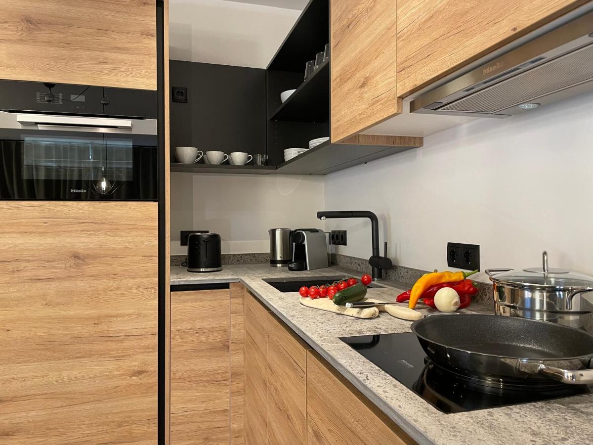 Hauszeit Appartements Bagian luar foto