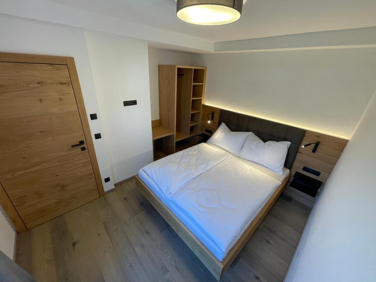 Hauszeit Appartements Bagian luar foto