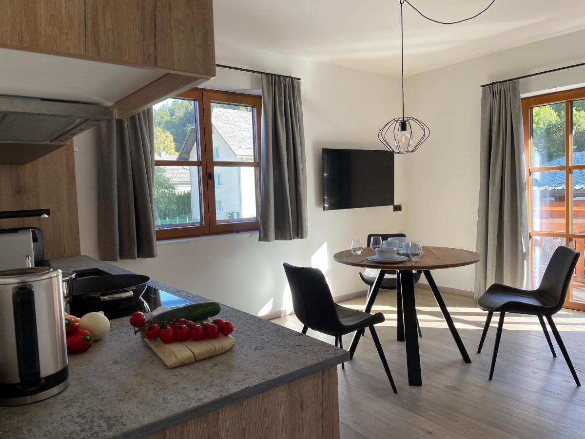 Hauszeit Appartements Bagian luar foto